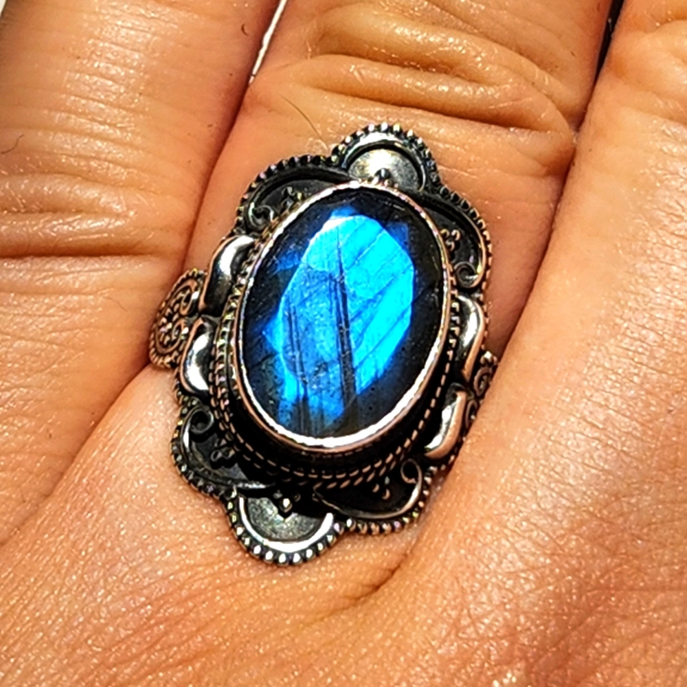 925 Sterling Silver and Blue Moonstone Ring Size 7